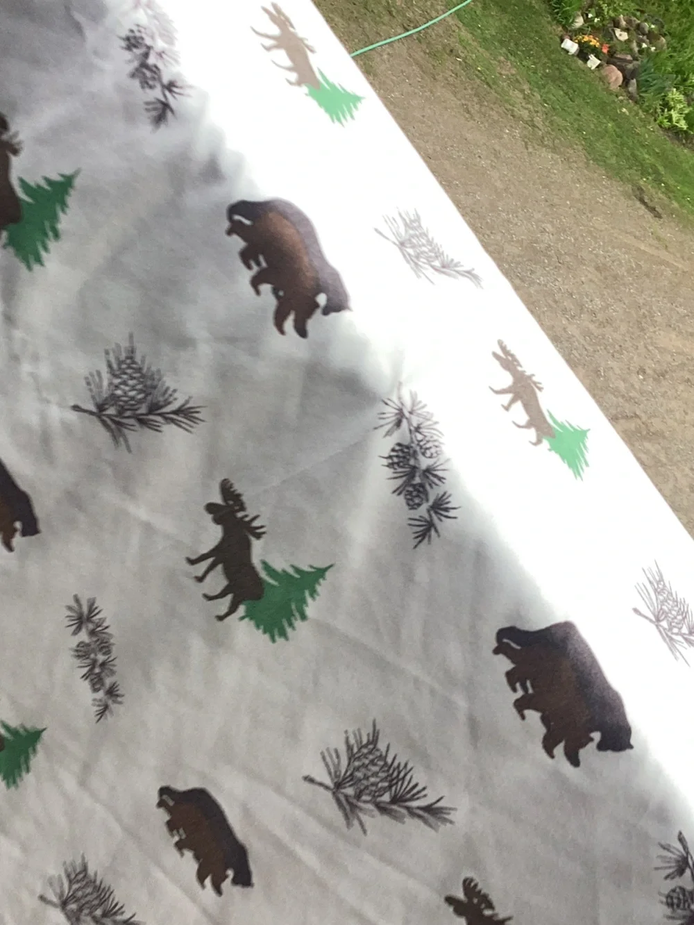 Bedding MOOSE, PINE TREES, BLACK BEAR, FLAT SHEET NPLVC Wildlife Bedding